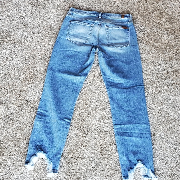 7 for All Mankind | Fringe Ankle Jeans | Roxanne - Picture 10 of 15